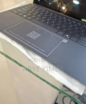 New Laptop Dell Latitude 9440 32GB Intel Core Ultra 7 SSD 1T