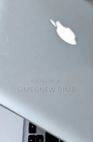 New Laptop Apple MacBook Air 2012 6GB Intel Core I5 SSD 256GB