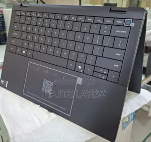 Photo - New Laptop Dell Latitude 9440 32GB AMD Ryzen 7 SSD 1T