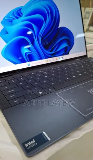 New Laptop Dell Latitude 9440 32GB AMD Ryzen 7 SSD 1T