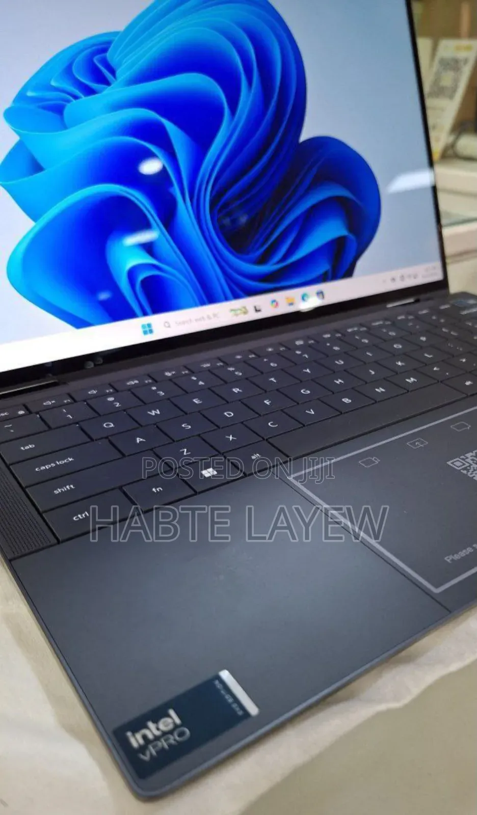 New Laptop Dell Latitude 9440 32GB AMD Ryzen 7 SSD 1T