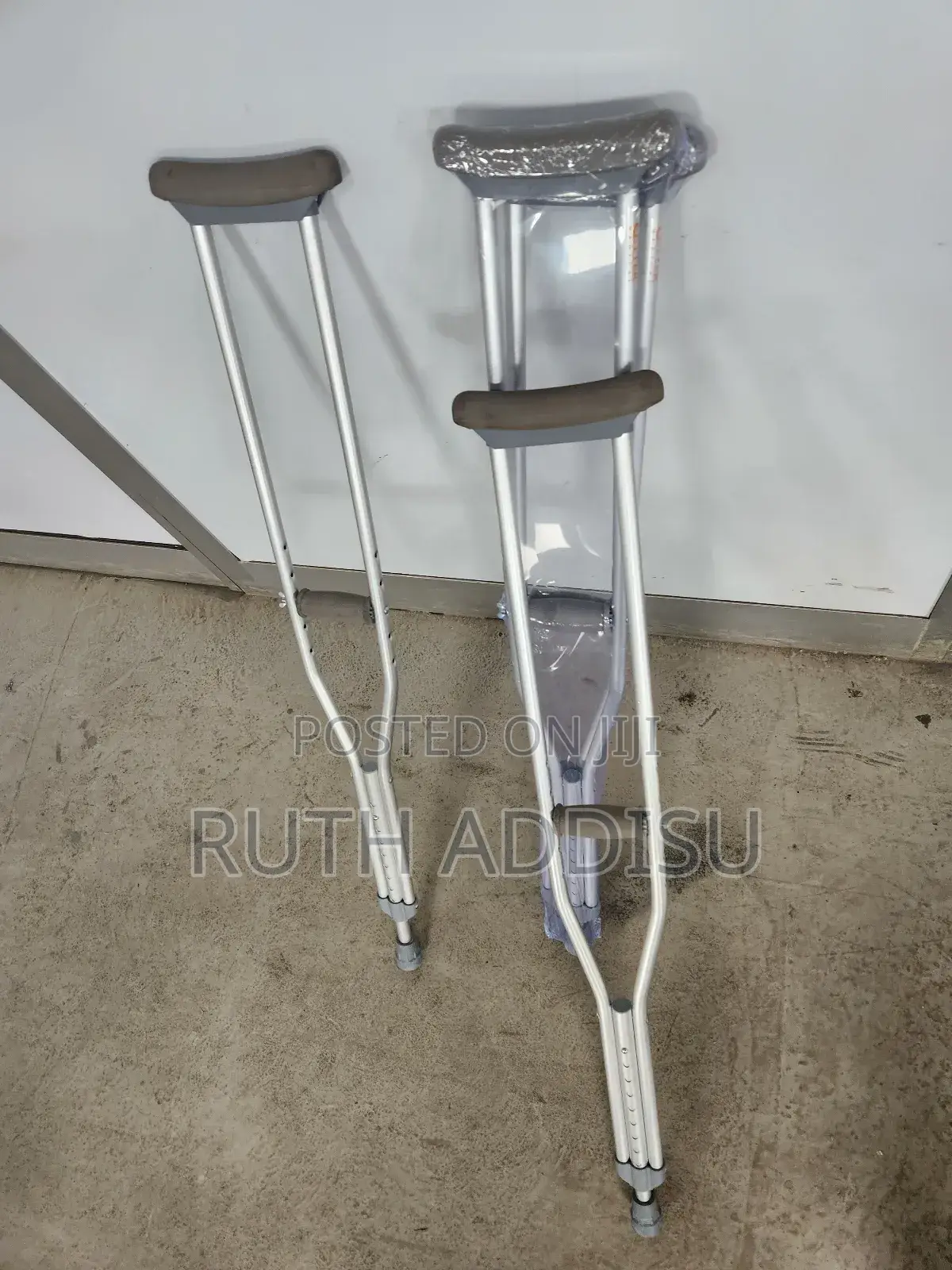 Axillary Crutches雞湯crutches膊我bilateral Crutches熱情crutches𦢈你crutches