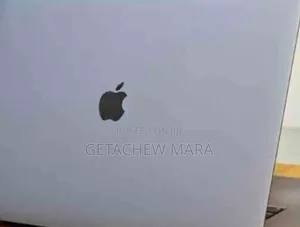 New Laptop Apple MacBook Pro 2019 32GB Intel Core I9 SSD 512GB