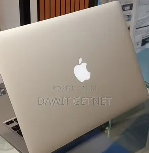 Photo - New Laptop Apple MacBook Air 2017 8GB Intel Core I5 SSD 512GB