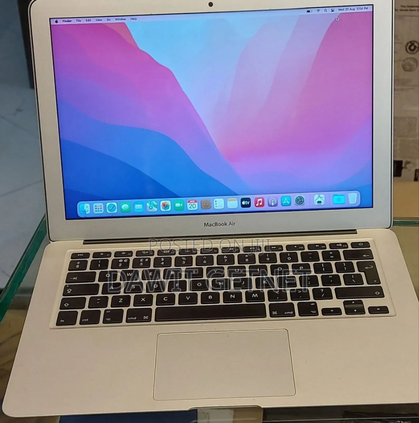 New Laptop Apple MacBook Air 2017 8GB Intel Core I5 SSD 512GB