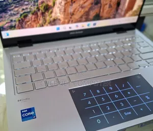 New Laptop Asus ZenBook Flip 14 UX461UA 16GB Intel Core I7 SSD 1T