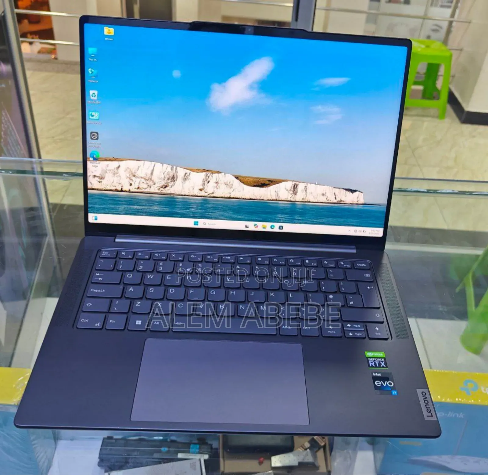 New Laptop Lenovo Yoga 910 32GB Intel Core i7 SSD 1T