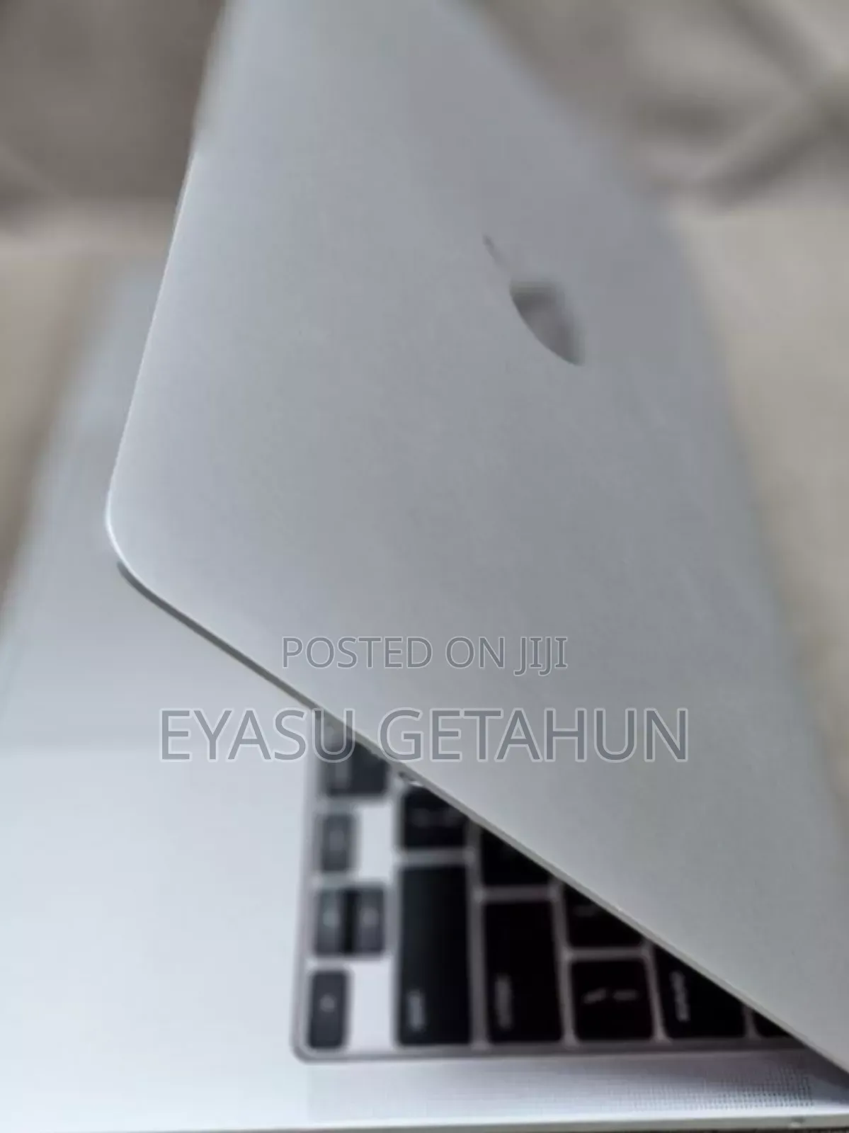 New Laptop Apple MacBook Air 2020 8GB Intel Core I5 SSD 512GB