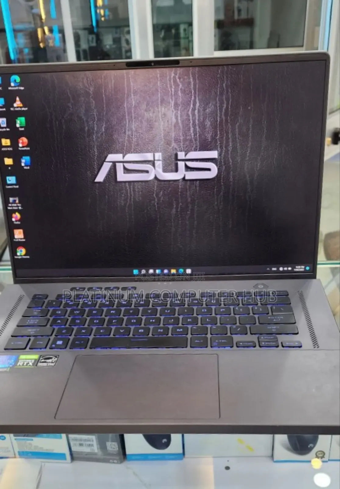 New Laptop Asus ROG Zephyrus G15 16GB Intel Core I9 SSD 1T