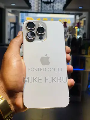 Photo - New Apple iPhone 15 Pro Max 256 GB