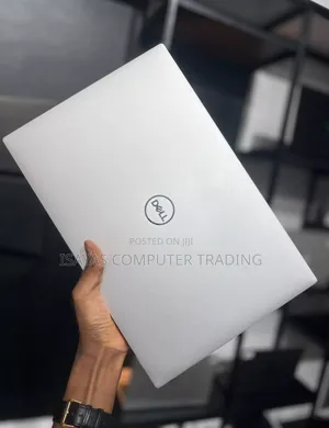 New Laptop Dell XPS 15 16GB Intel Core I7 SSD 1T