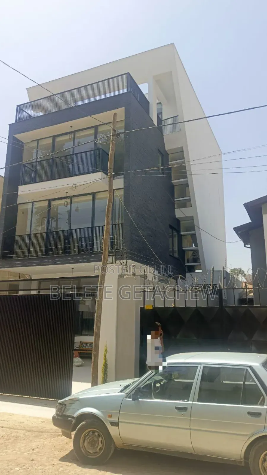 8bdrm House in Bole Homes, G+3 for sale