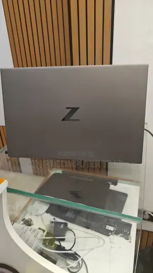 New Laptop HP ZBook Studio 32GB Intel Core I7 SSD 1T
