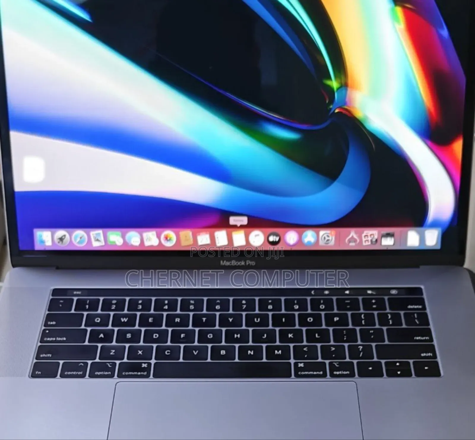 New Laptop Apple MacBook Pro 2019 32GB Intel Core I9 SSD 512GB