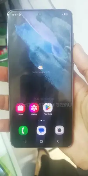 Photo - Samsung Galaxy S21 5G 256 GB Silver