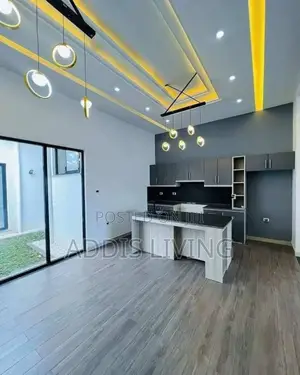 5bdrm Villa in Bole for sale