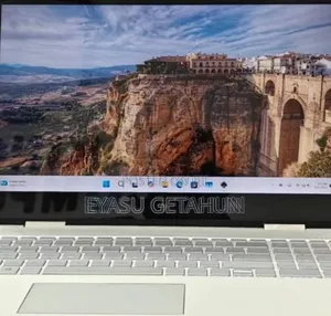 New Laptop HP Envy x360 8GB Intel Core i5 SSD 512GB