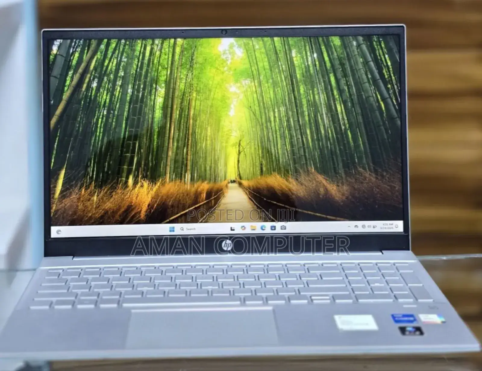 New Laptop HP Pavilion 15 8GB Intel Core I5 SSD 1T