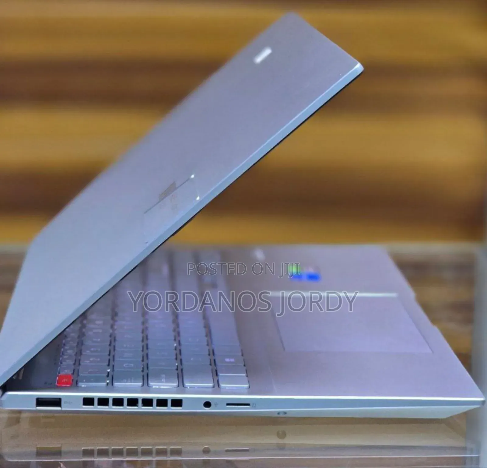 New Laptop Asus VivoBook 15 X505BA 16GB Intel Core I7 SSD 512GB