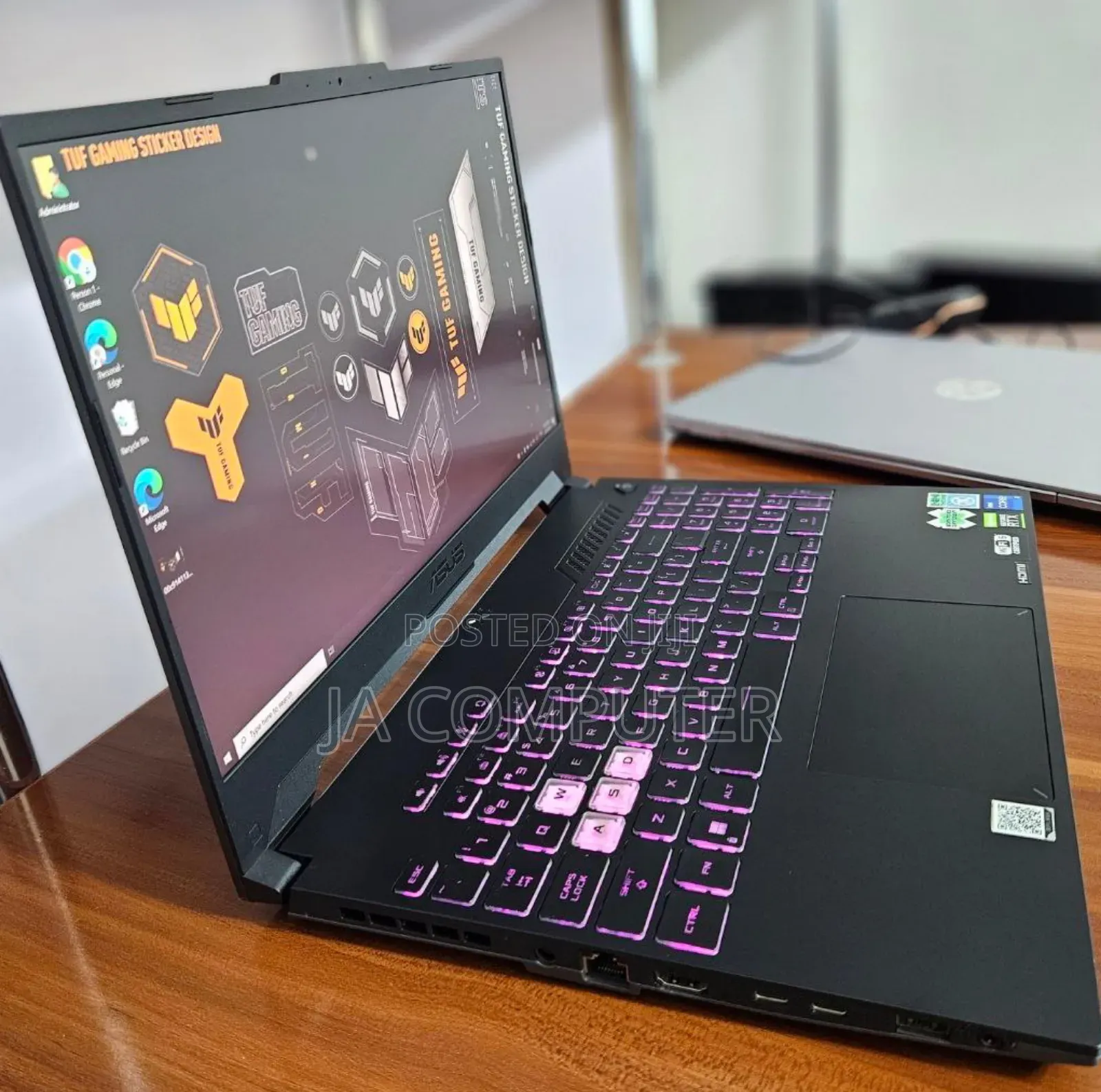 New Laptop Asus TUF Dash F15 16GB AMD Ryzen 7 SSD 512GB