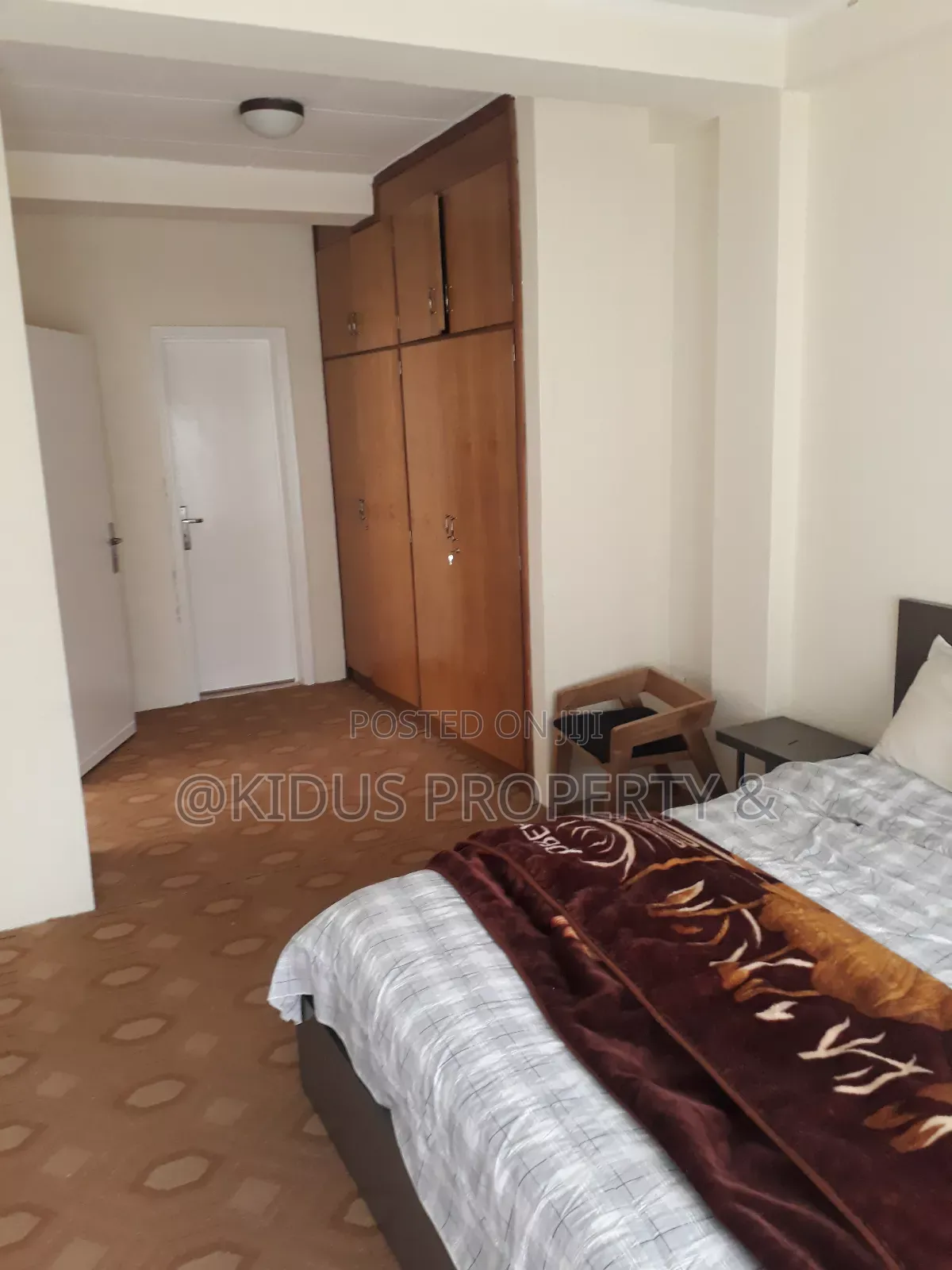 Furnished 5bdrm Penthouse in Lebu, Nifas Silk-Lafto for rent