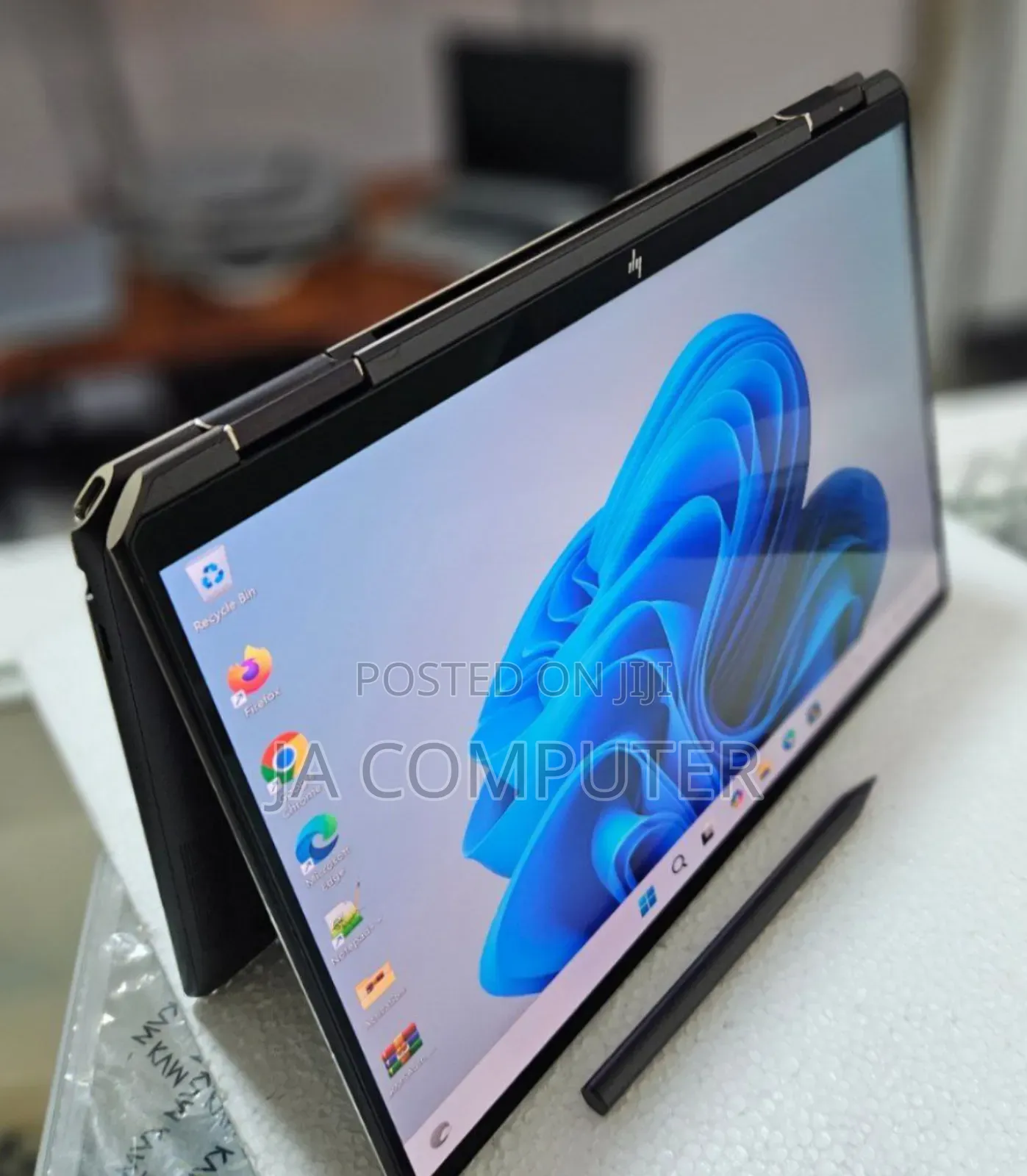 New Laptop HP Spectre X360 16GB Intel Core I7 SSD 1T