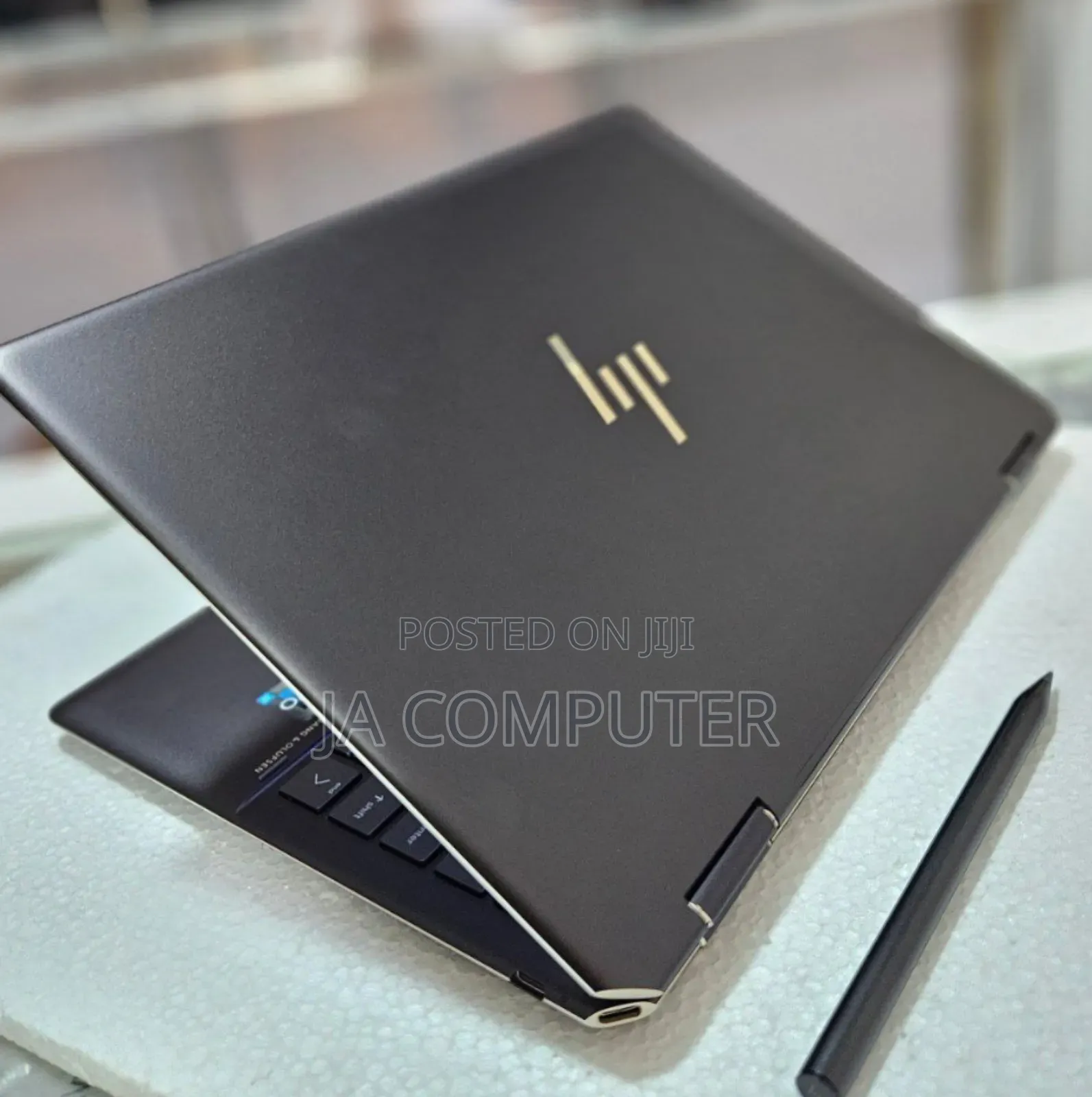 New Laptop HP Spectre X360 16GB Intel Core I7 SSD 1T