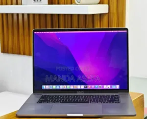 New Laptop Apple MacBook Pro 2019 32GB Intel Core I9 SSD 512GB