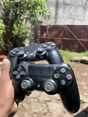 Photo - Original Ps4 Controller
