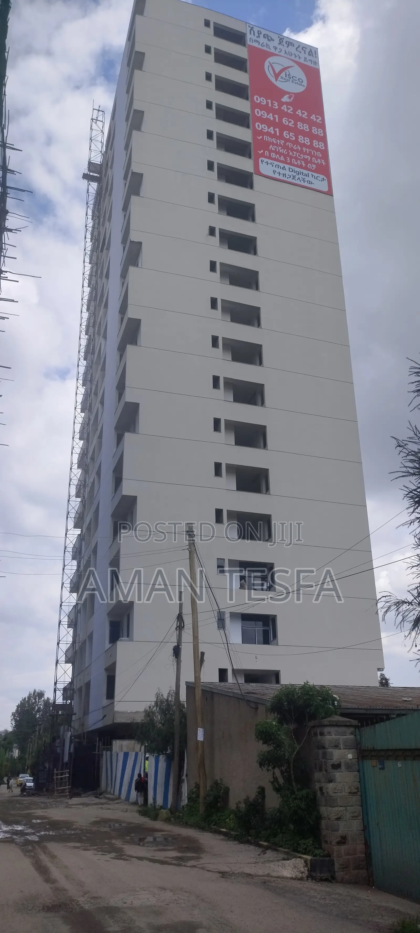 3bdrm Apartment in Visco Real Estate, Bole for sale