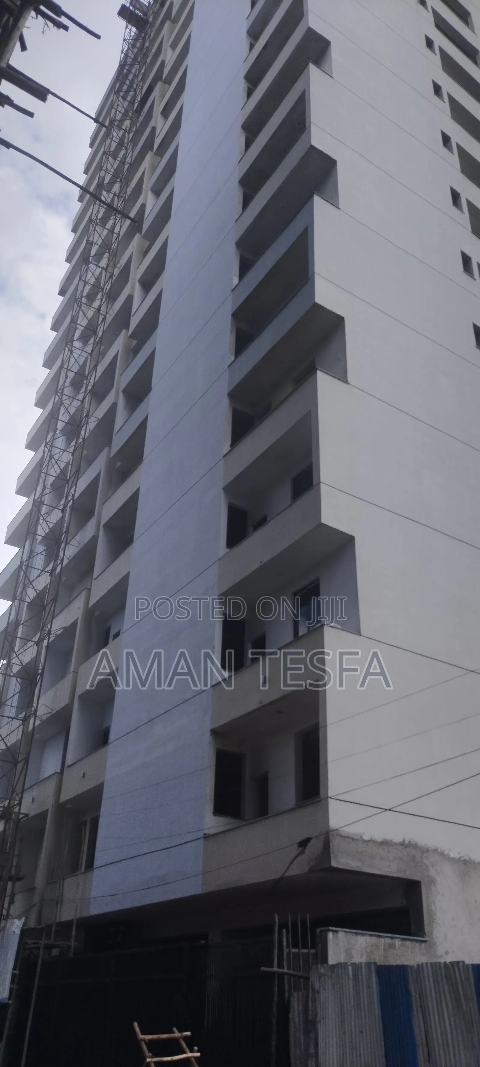 3bdrm Apartment in Visco Real Estate, Bole for sale