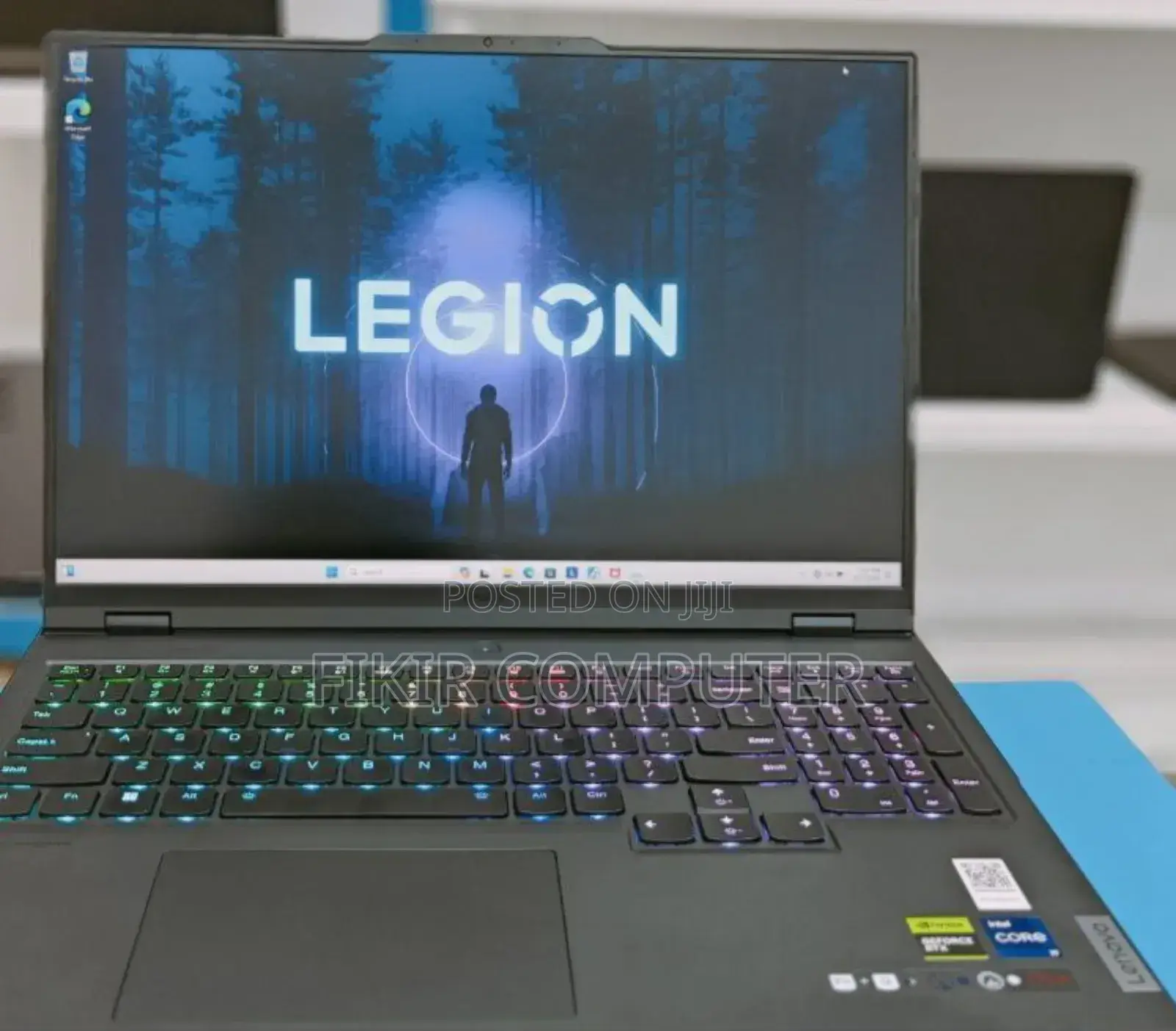 New Laptop Lenovo Legion 7 32GB Intel Core I9 SSD 3T
