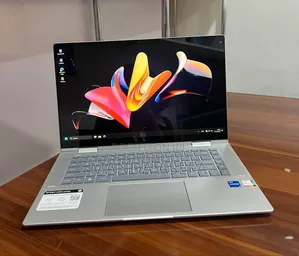 New Laptop HP Envy X360 8GB Intel Core I5 SSD 512GB