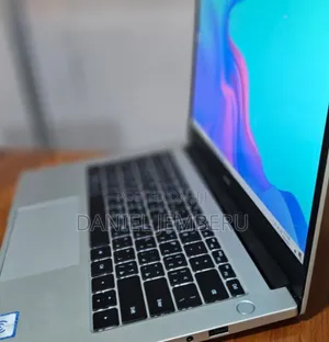 Photo - New Laptop Huawei MateBook 16s 8GB Intel Core i5 SSD 512GB