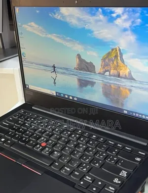 Photo - New Laptop Lenovo ThinkPad Yoga 16GB Intel Core I7 SSD 256GB