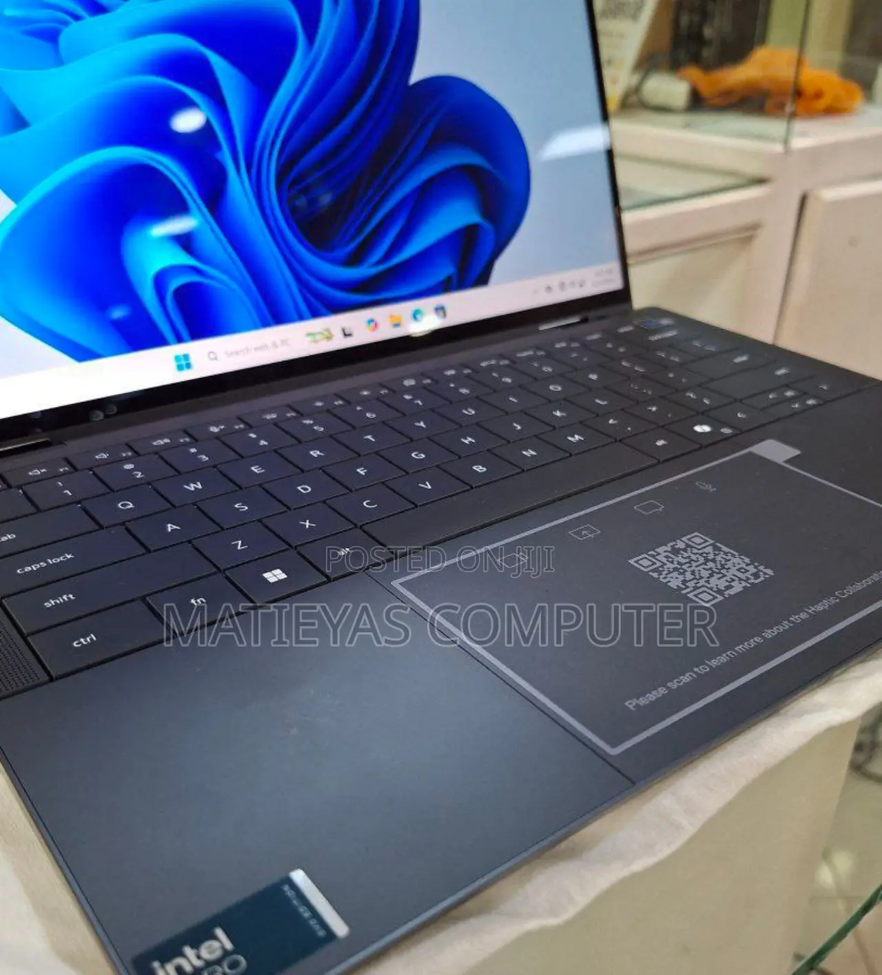 New Laptop Dell Latitude 9520 32GB Intel Core Ultra 7 SSD 1T