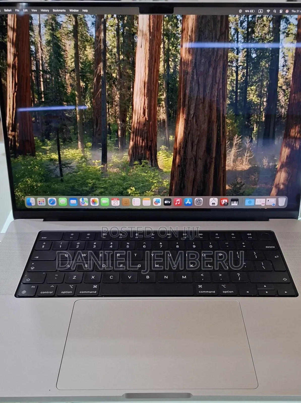 New Laptop Apple MacBook Pro M1 16GB Apple M1 Pro SSD 1T