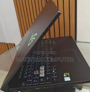 New Laptop Asus ROG Strix G17 16GB Intel Core I7 SSD 1T