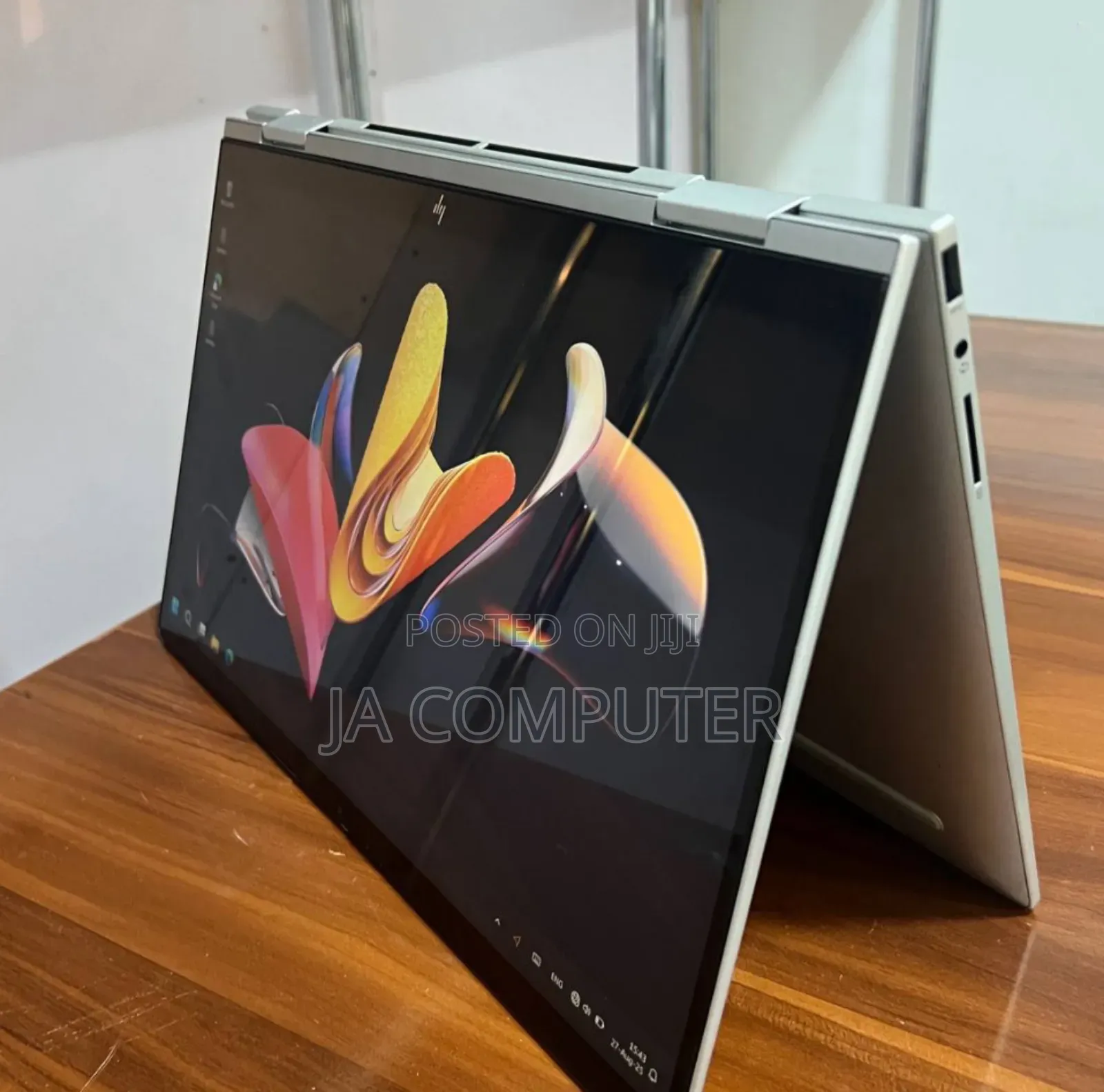 New Laptop HP Envy X360 8GB Intel Core I5 SSD 512GB