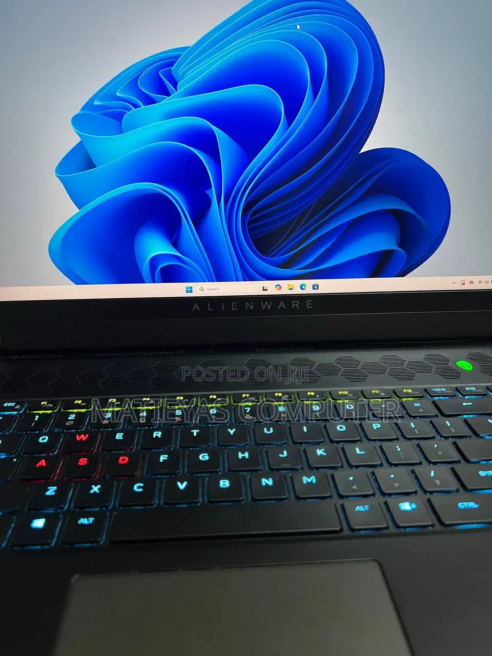 New Laptop Alienware M17x R2 16GB Intel Core I7 SSD 512GB