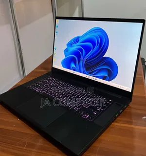 New Laptop Razer Blade 16GB Intel Core I7 SSD 512GB
