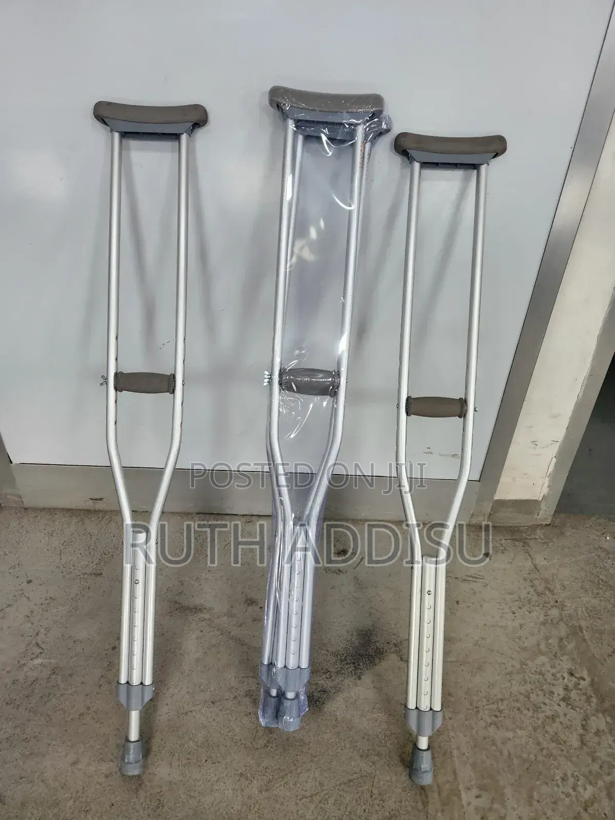 Crutches戴stainless Axillary Bilateral Crutches煞星crutches凍中crutches New