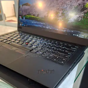 Photo - New Laptop Lenovo ThinkPad X1 Carbon 16GB Intel Core I7 SSD 512GB