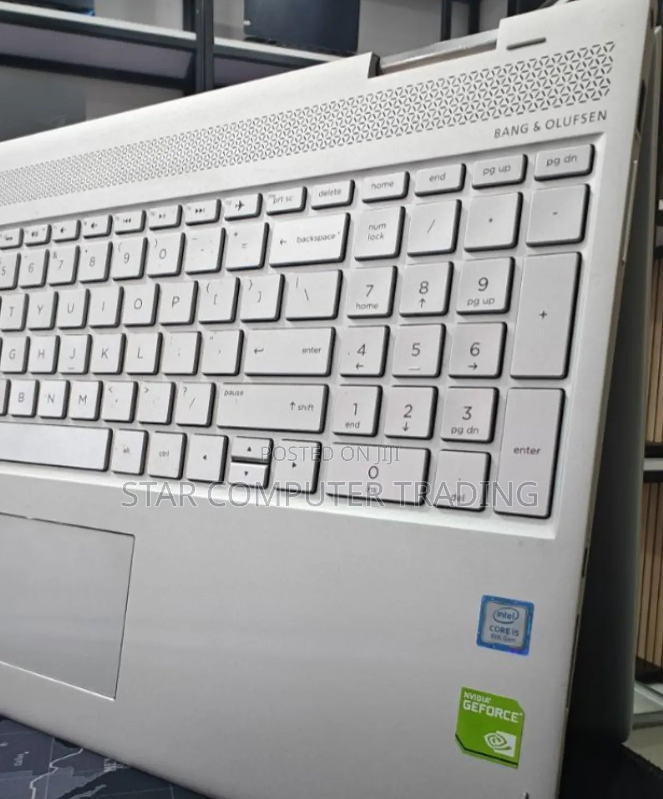 New Laptop HP Envy X360 8GB Intel Core I5 SSD 512GB