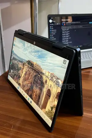 New Laptop HP Pavilion 13 X360 8GB Intel Core I3 SSD 256GB