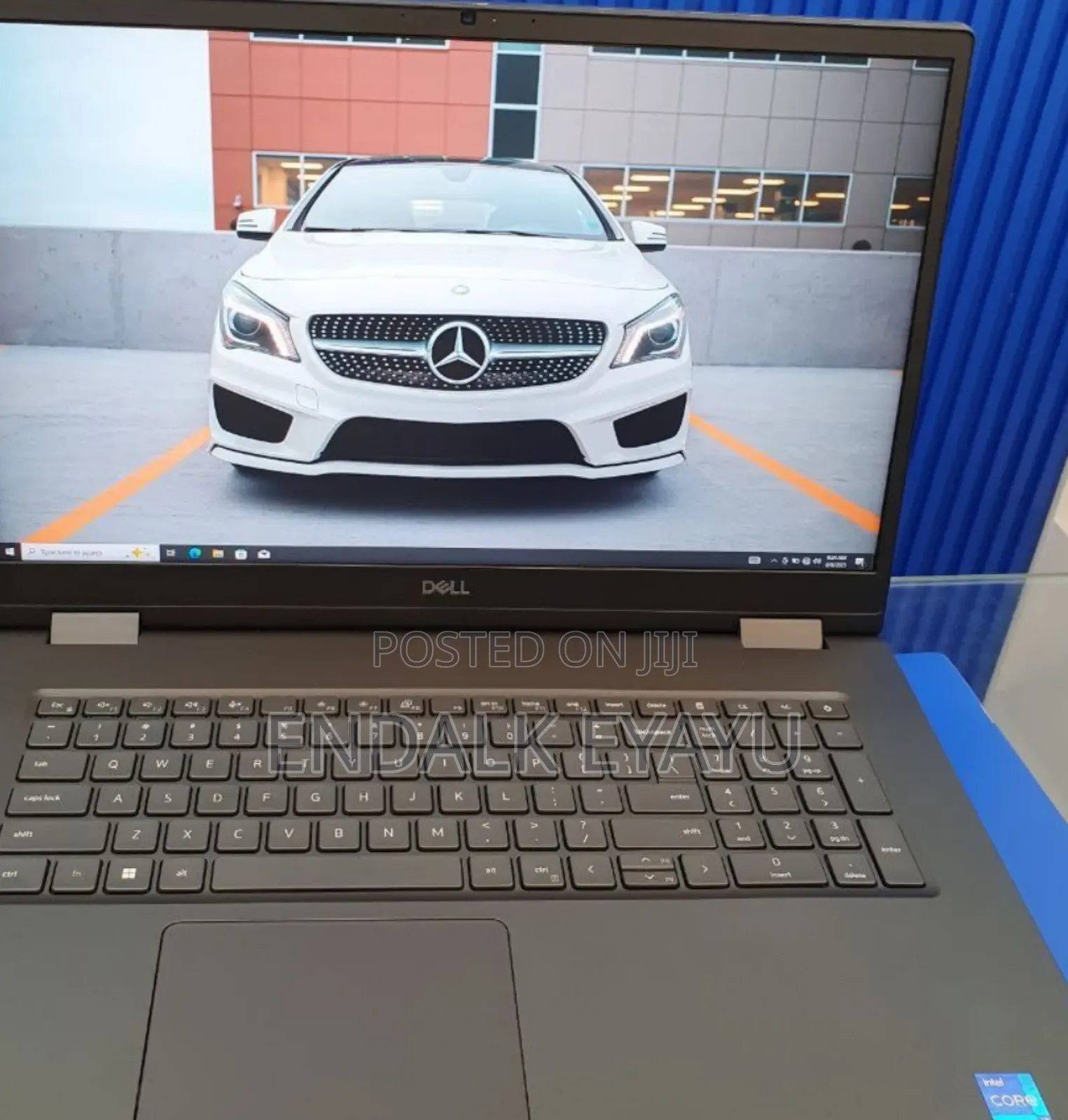 New Laptop Dell Precision 7780 32GB Intel Core I7 SSD 1T