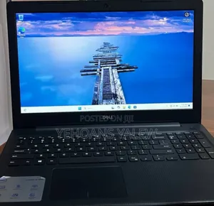 New Laptop Dell Inspiron 15 8GB Intel Core I5 SSD 1T