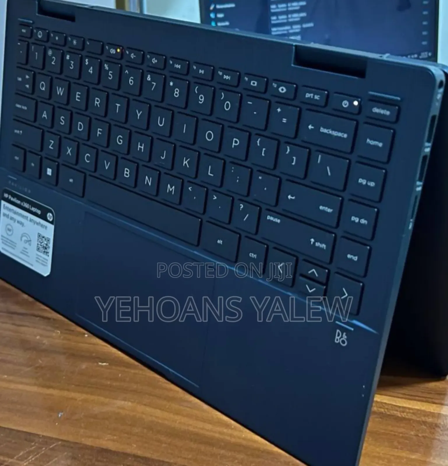 New Laptop HP Pavilion X360 8GB Intel Core I3 SSD 256GB