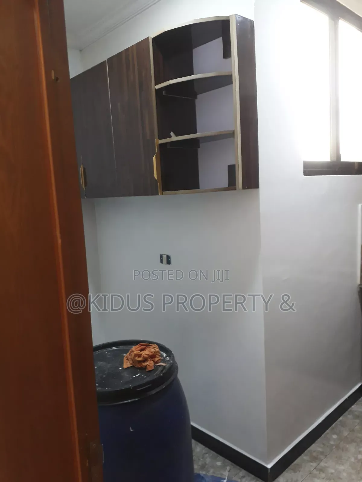 3bdrm Apartment in Nasswe Realstate, Nifas Silk-Lafto for rent