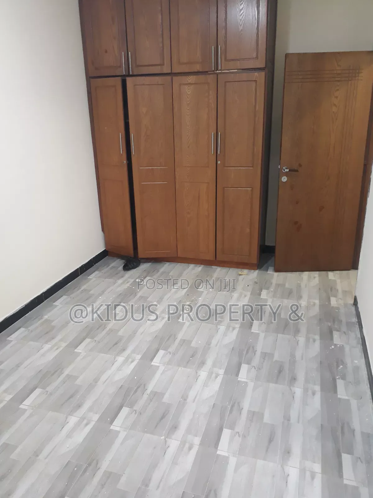 3bdrm Apartment in Nasswe Realstate, Nifas Silk-Lafto for rent